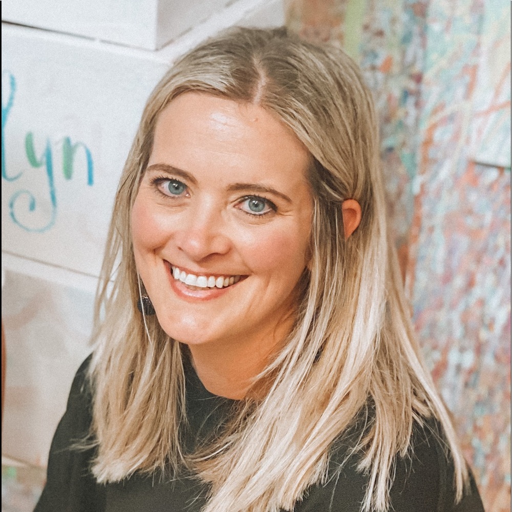 Meet your Posher, Lynn